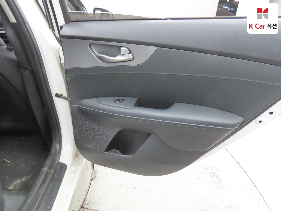 كيا K3 2020 - صورة 27