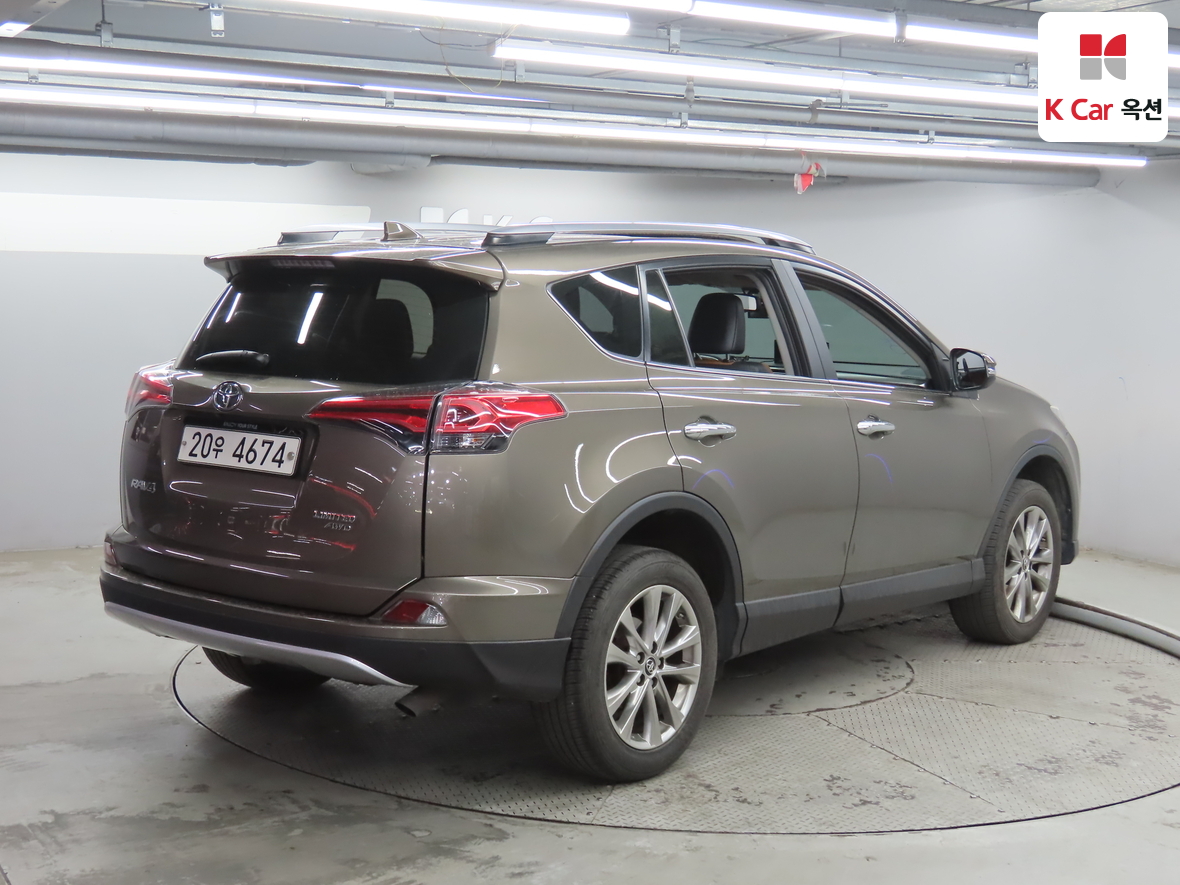 Toyota RAV4 - 2