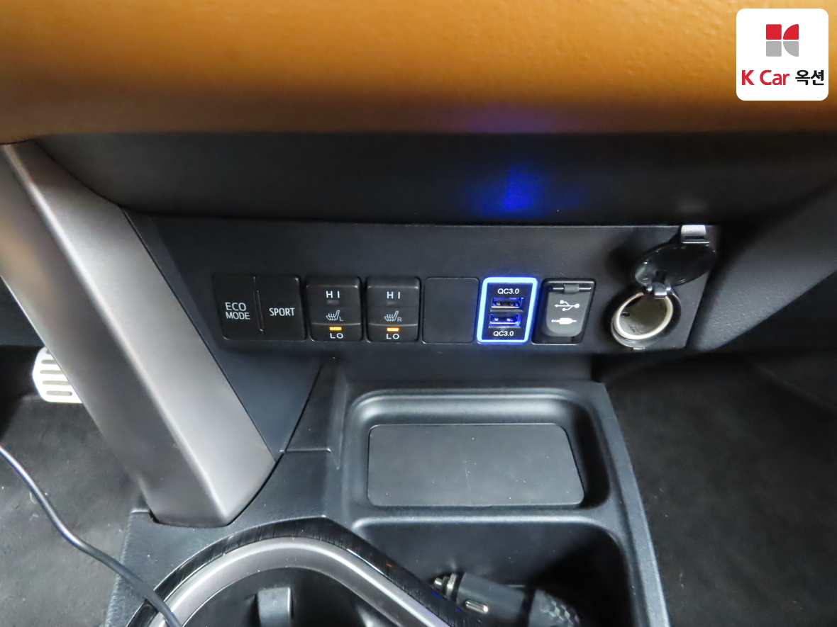 Toyota RAV4 - 16