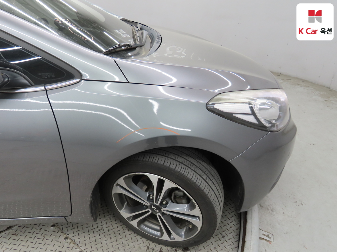 Kia K3 - 41