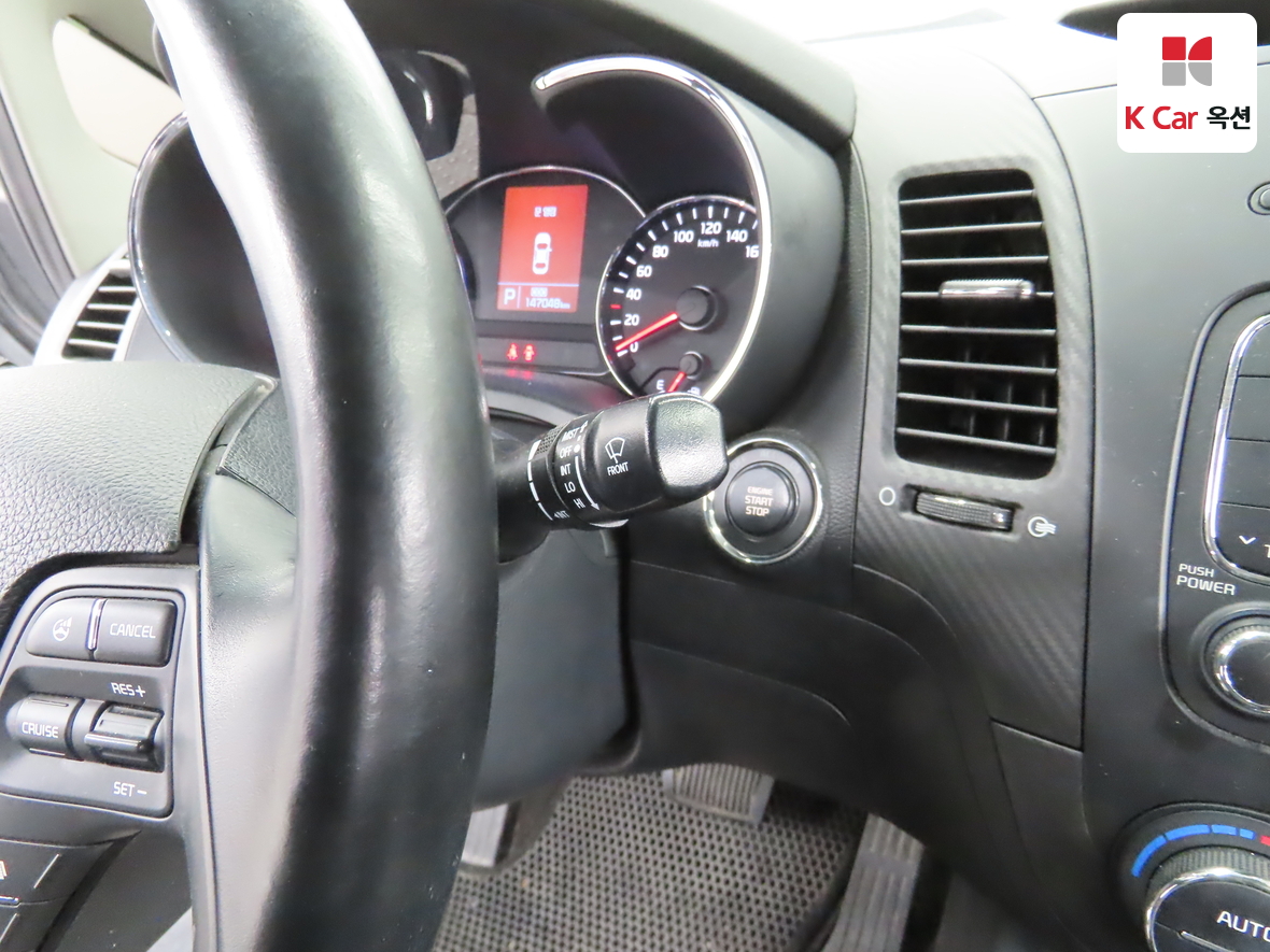 Kia K3 - 11
