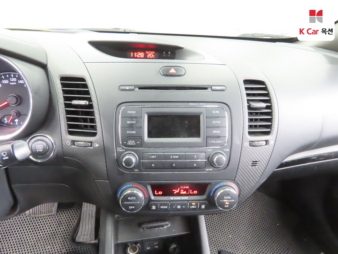 Kia K3 - 6