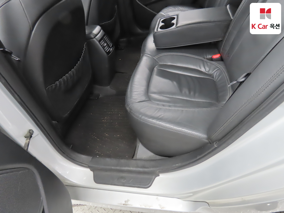 Kia K5 - 23