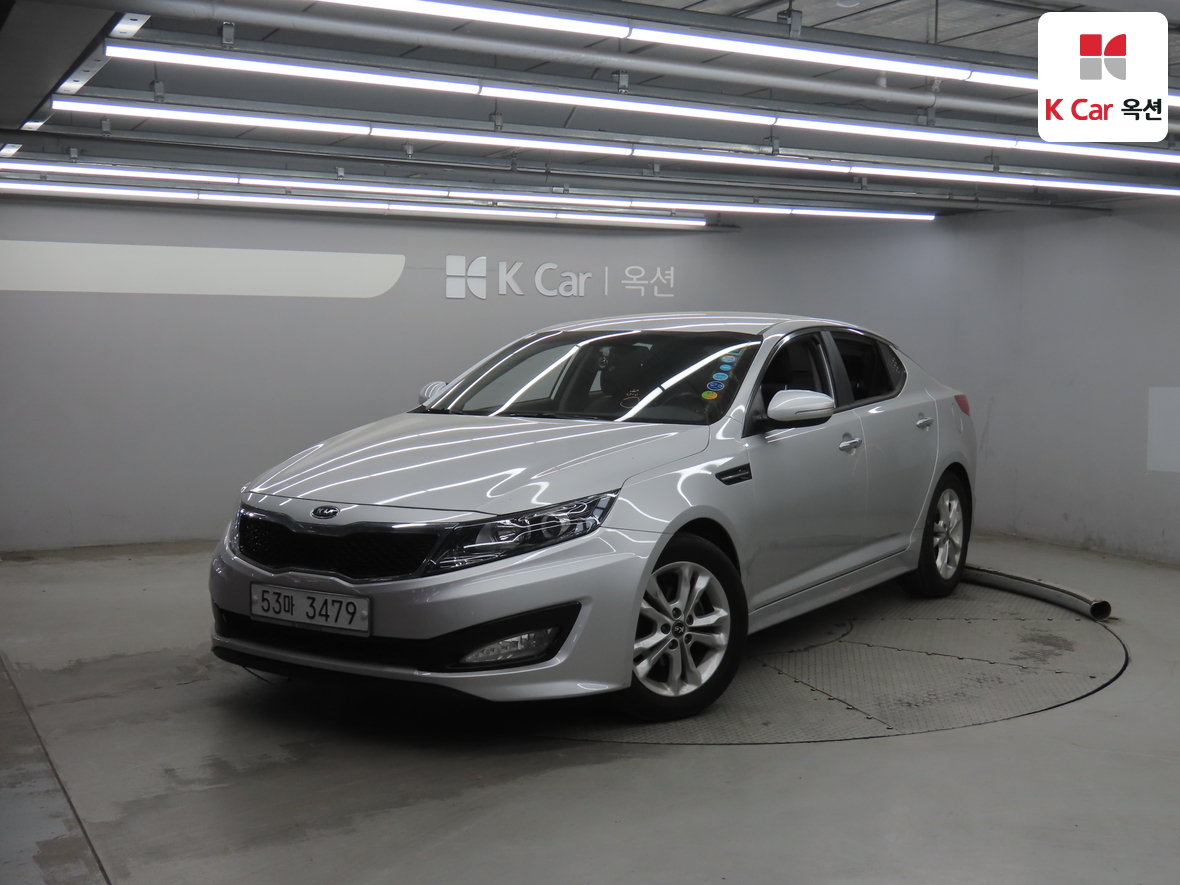 Kia K5 - 1