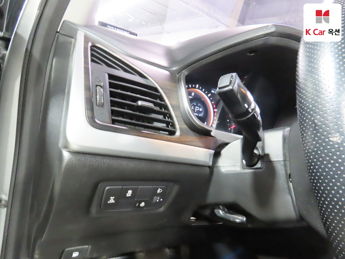 LEXUS RX - 9