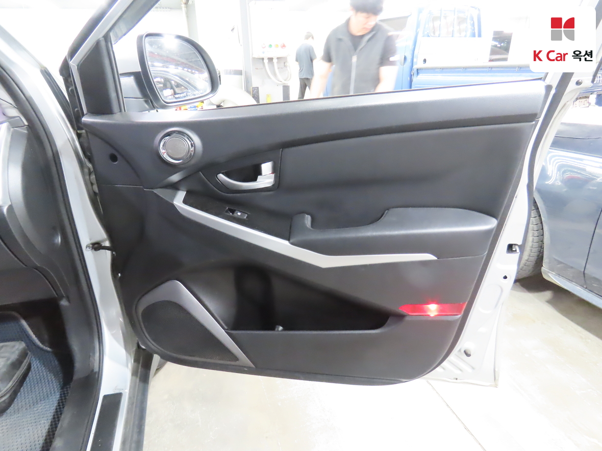 LEXUS RX - 32