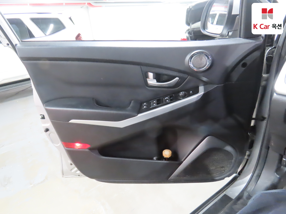 LEXUS RX - 8