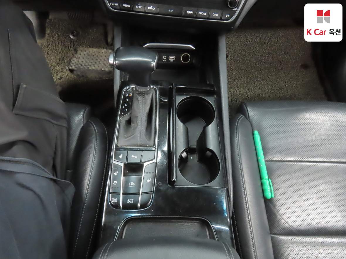 Kia K7 - 17
