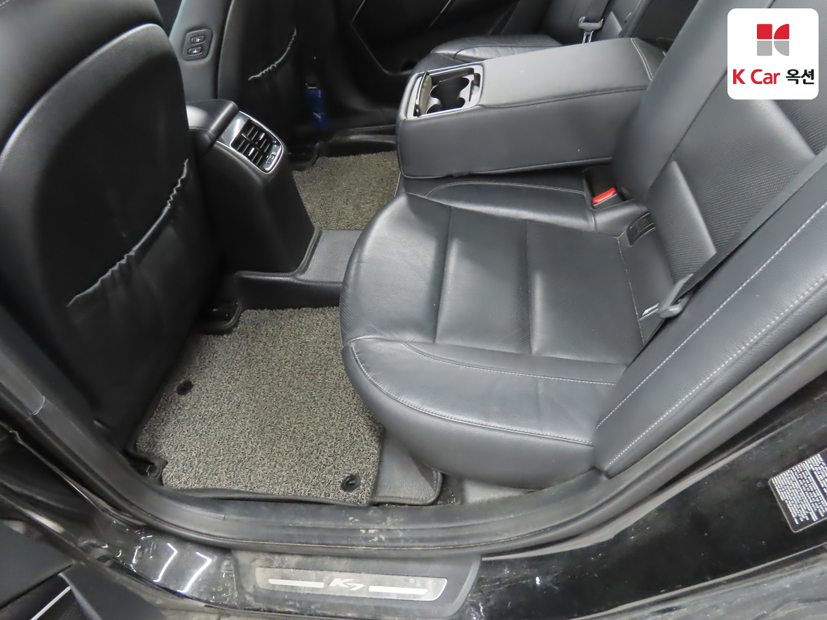 Kia K7 - 24