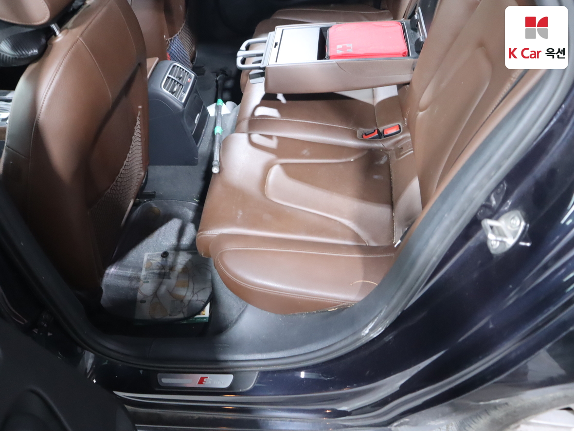 Audi A4 - 24