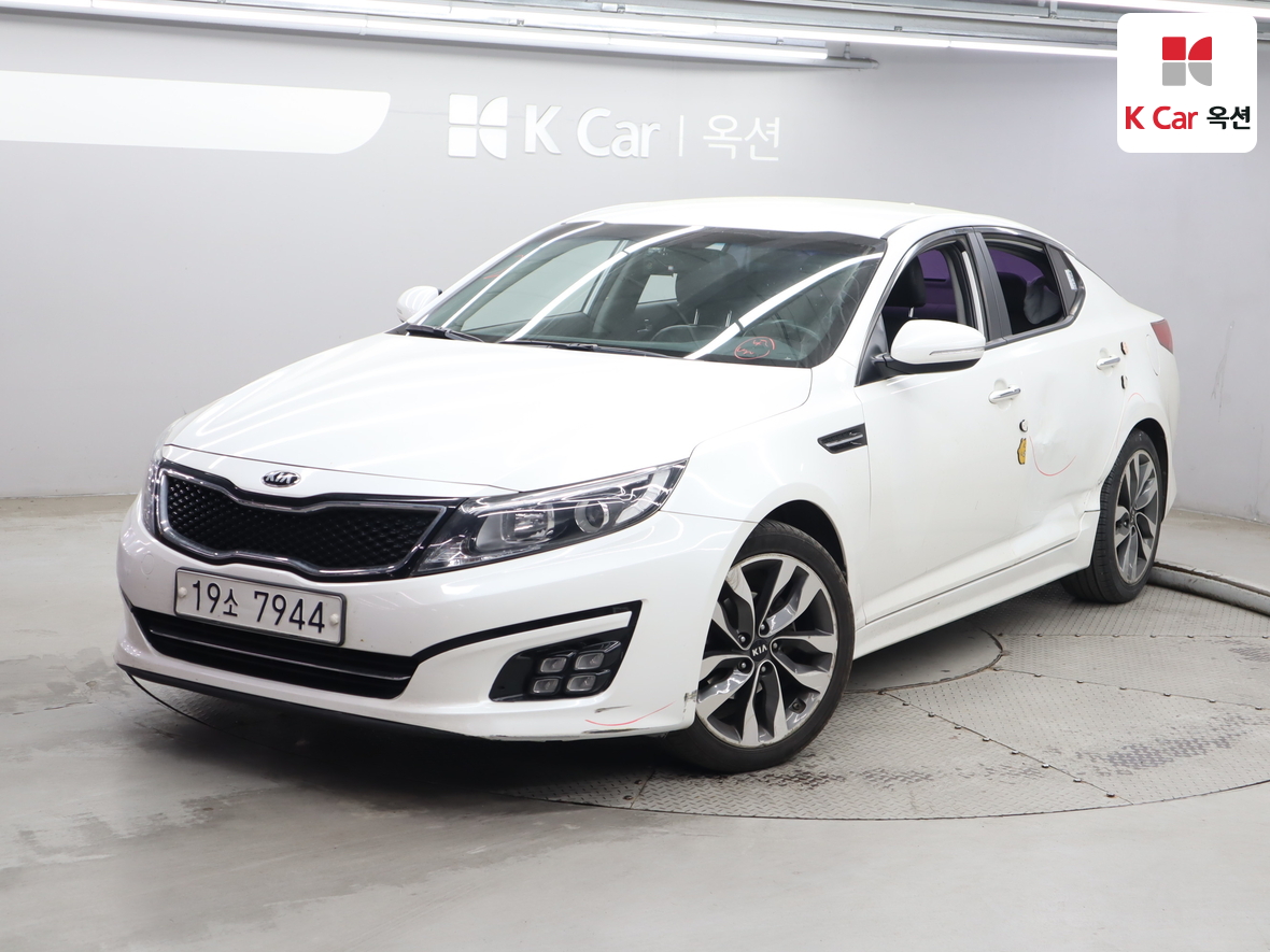 Kia K5 - 1