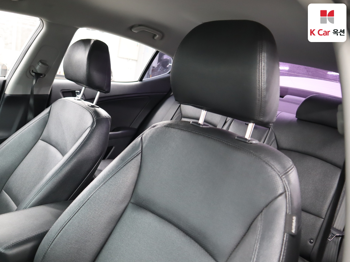 Kia K5 - 19