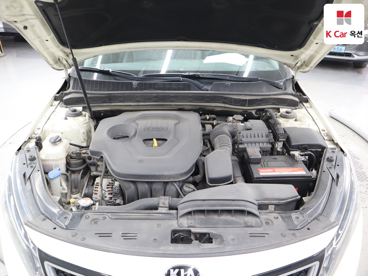 Kia K5 - 31
