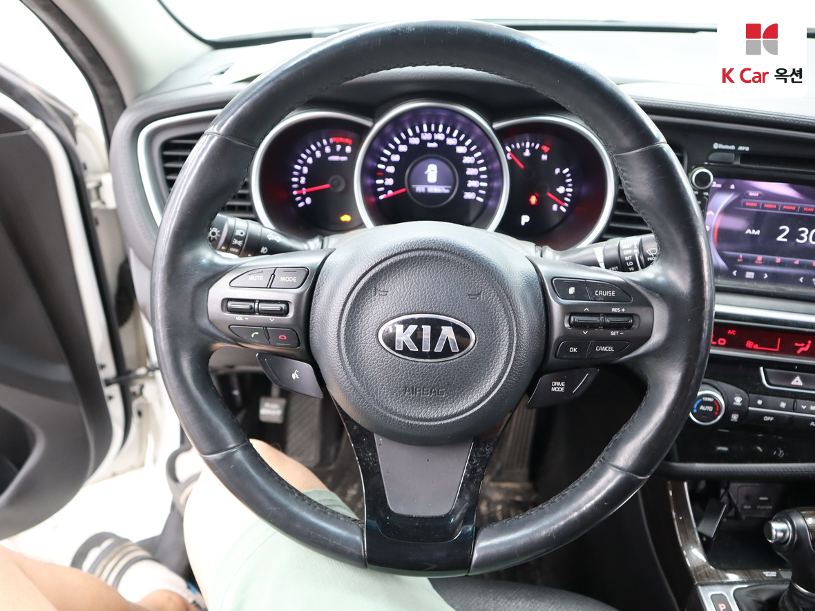 Kia K5 - 10