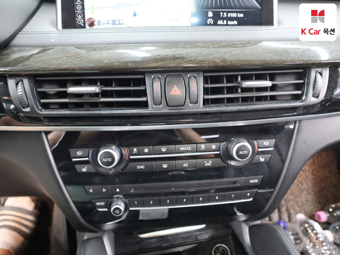 BMW X6 - 15