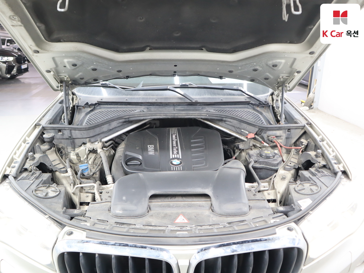 BMW X6 - 35