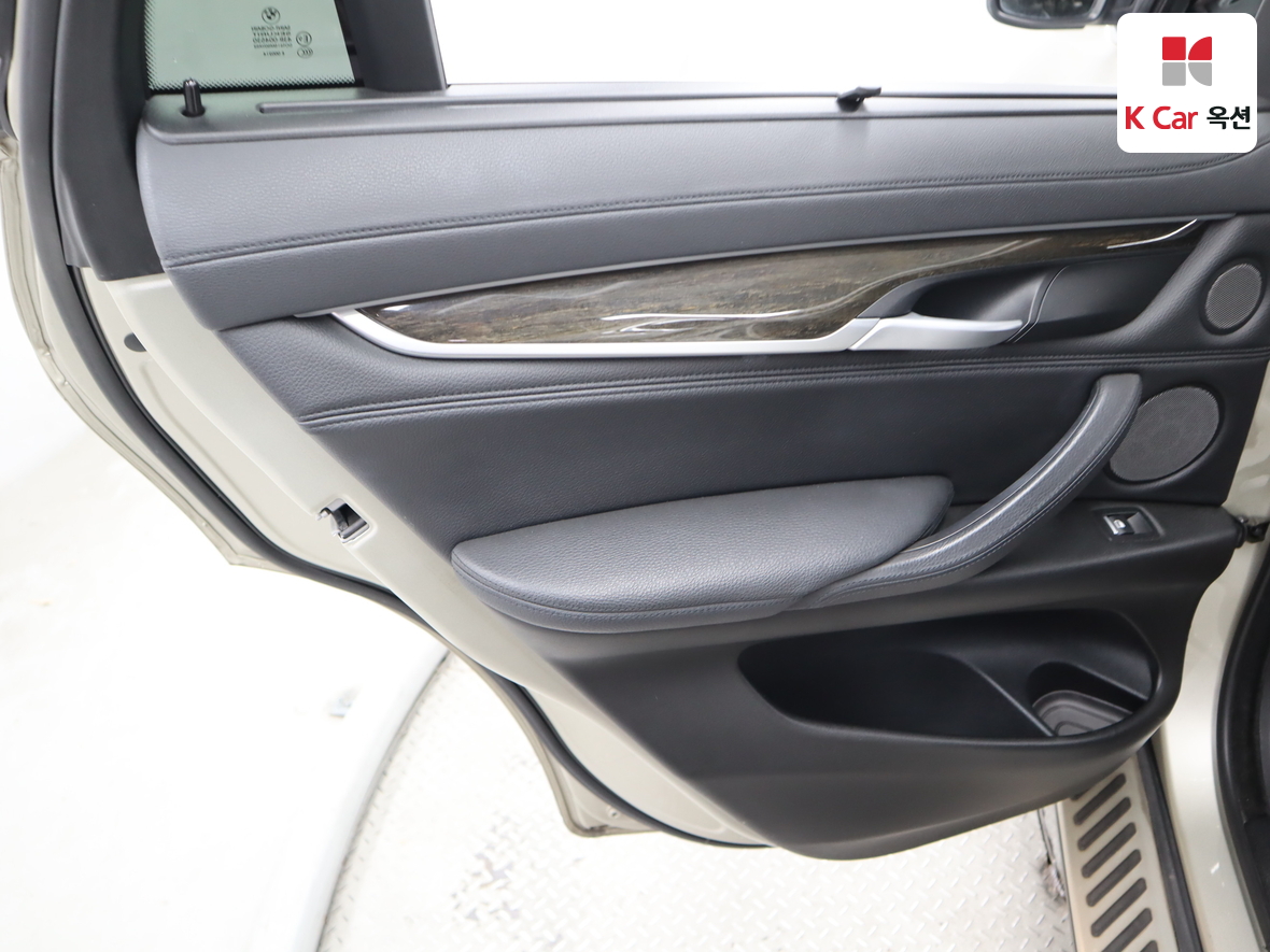 BMW X6 - 23