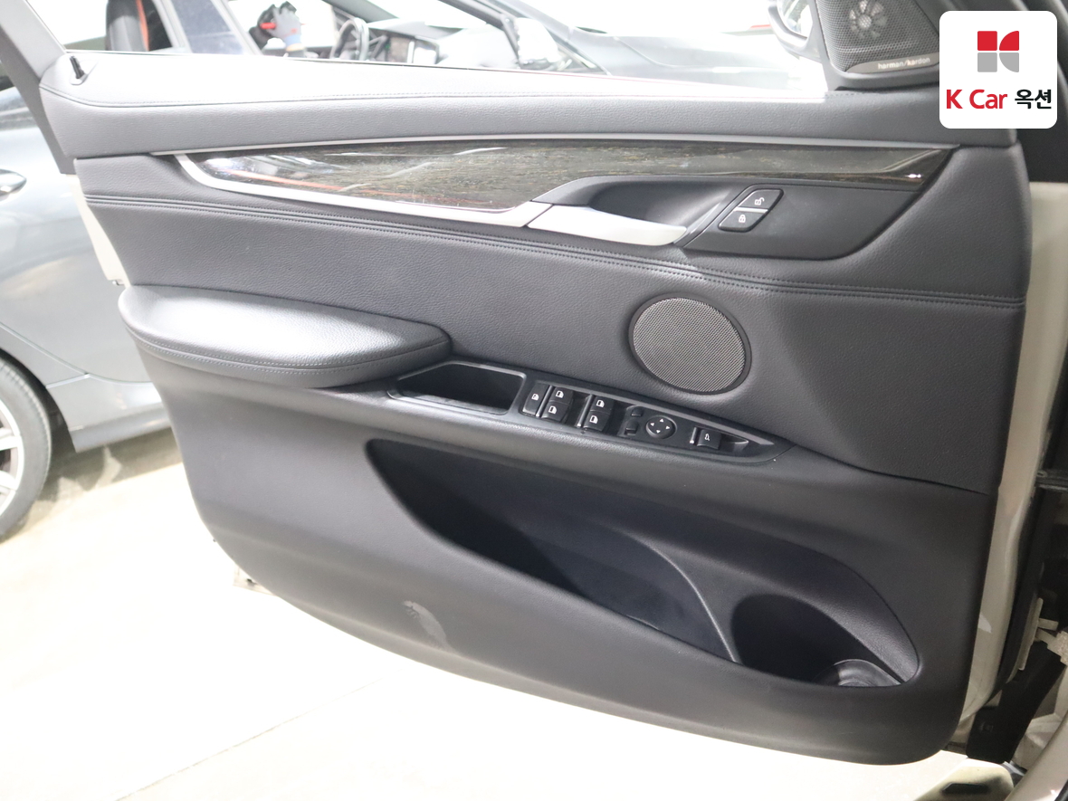 BMW X6 - 8