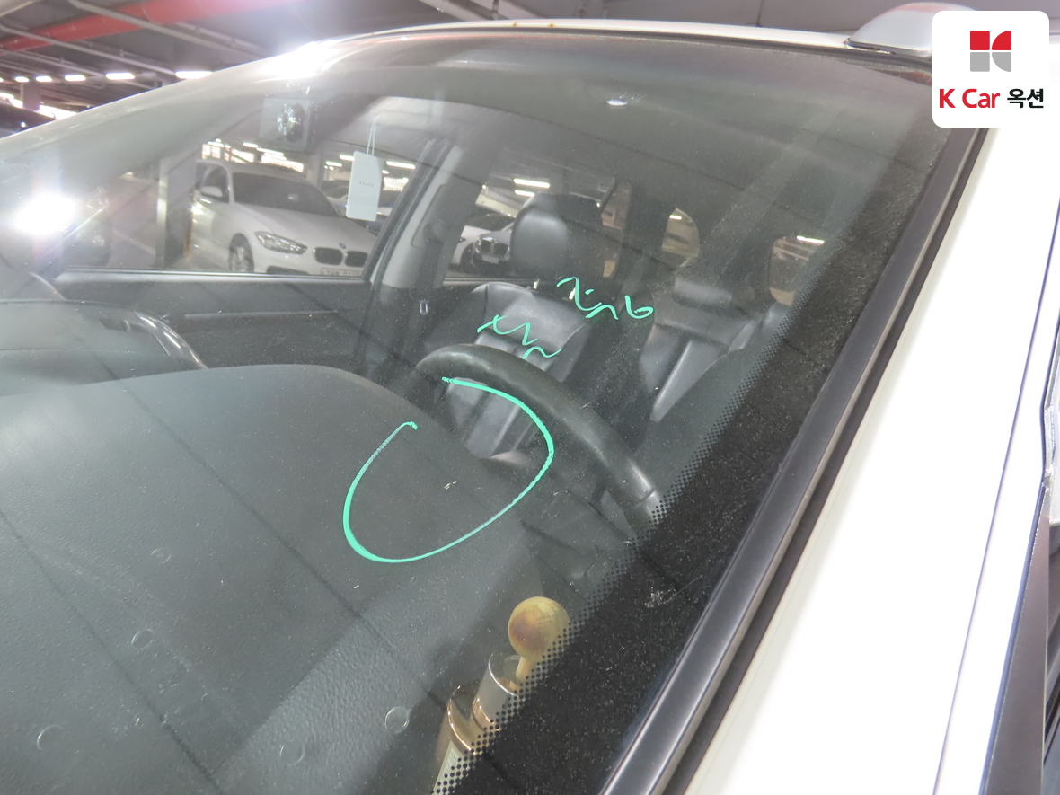 Hyundai Santa Fe 2010 - Image 35