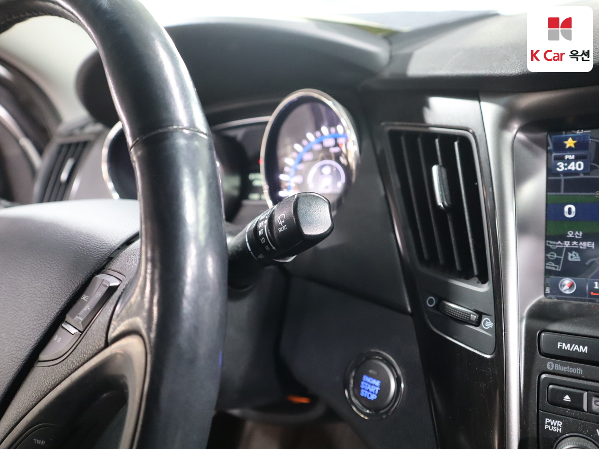Hyundai Sonata 2013 - Image 11