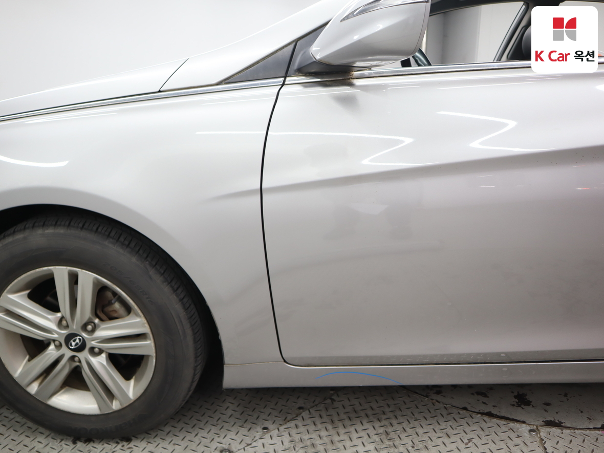 Hyundai Sonata 2013 - Image 40