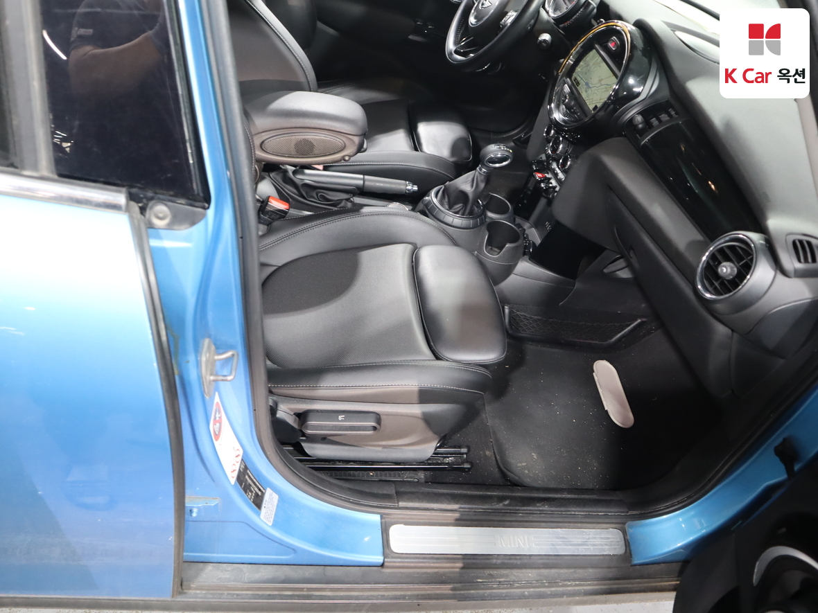 BMW MINI - 31
