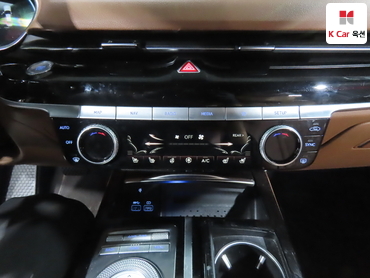 2021 - genesis g80