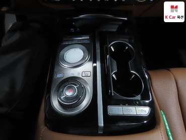 2021 - genesis g80