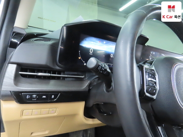 2023 - kia carnival
