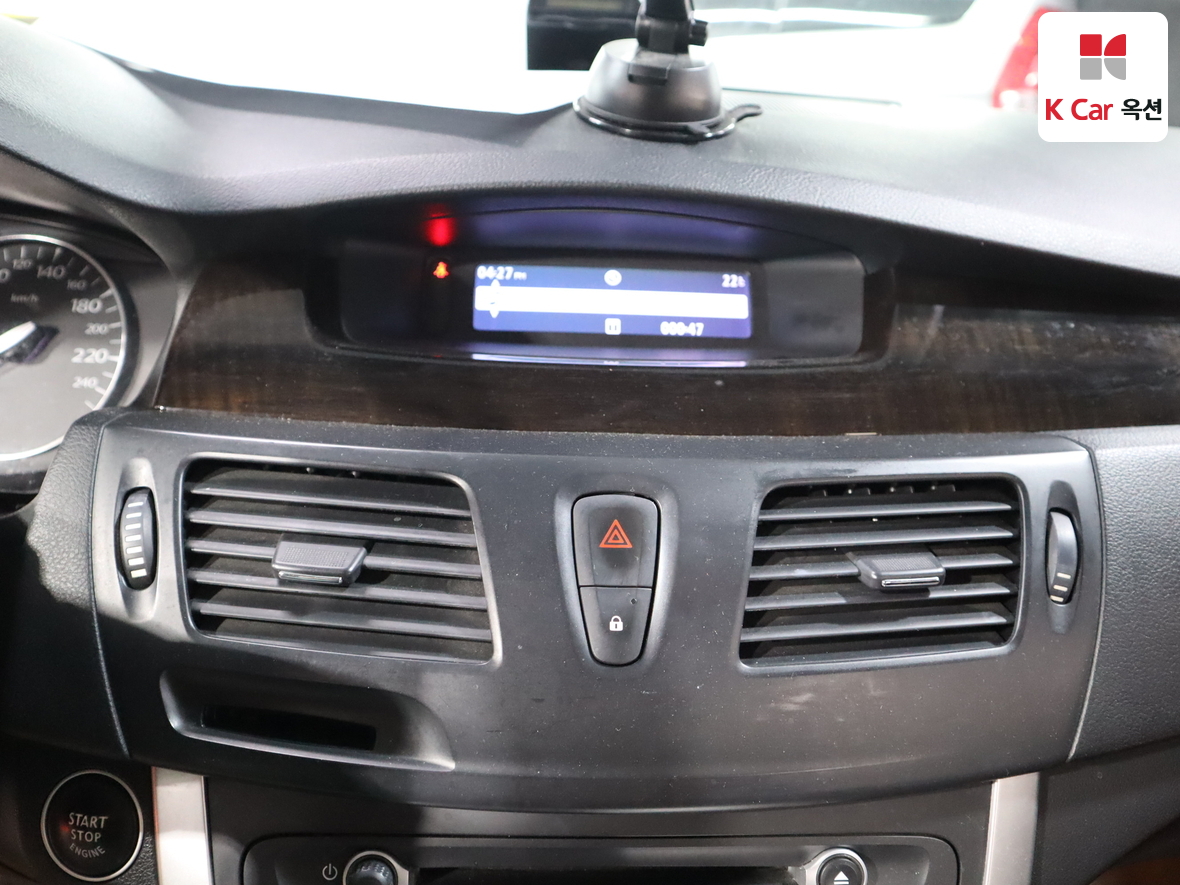 Renault Korea SM5 (New Model) 2012 - Image 14
