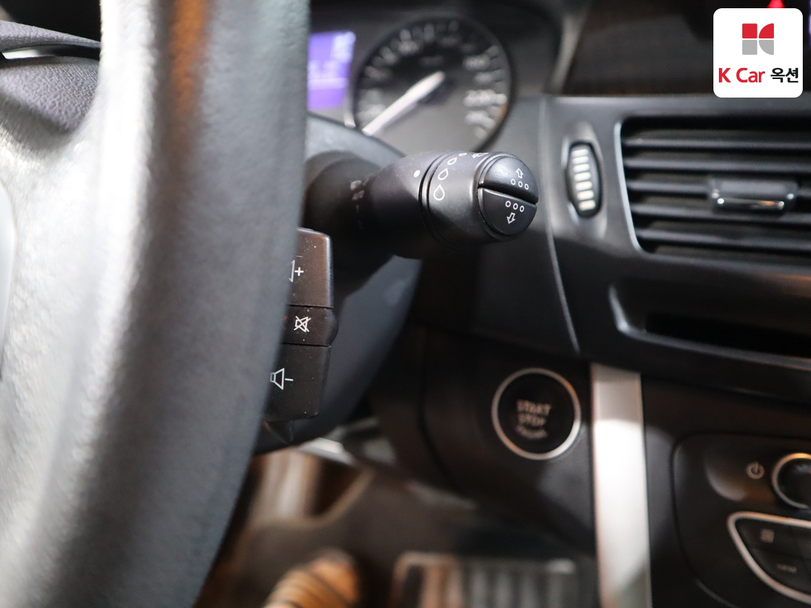 Renault Korea SM5 (New Model) 2012 - Image 11