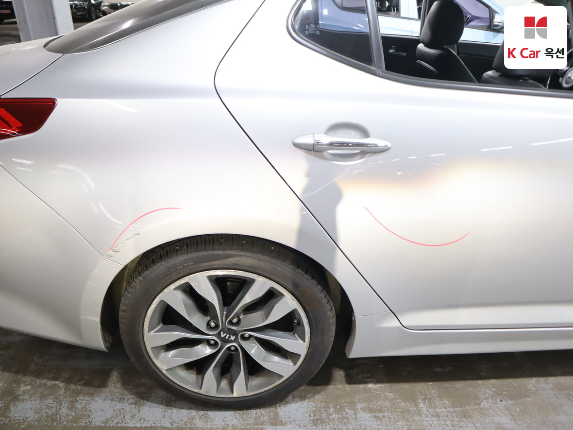 Kia K5 2015 - Image 39