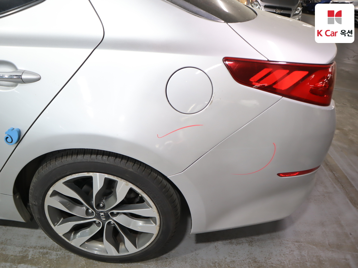 Kia K5 2015 - Image 38