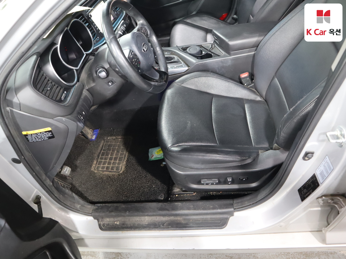 Kia K5 2015 - Image 18