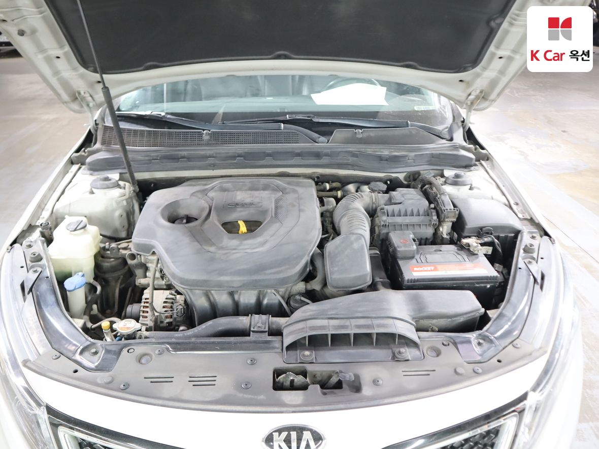 Kia K5 2015 - Image 32