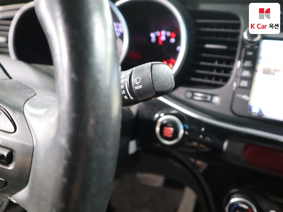 Kia K5 2015 - Image 11