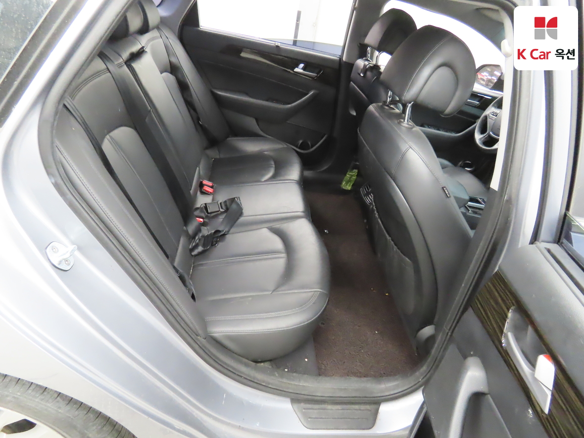 Hyundai Sonata 2016 - Image 27