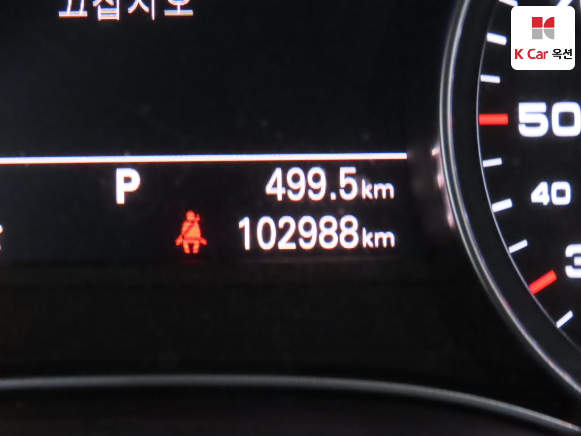Audi A6 - 4