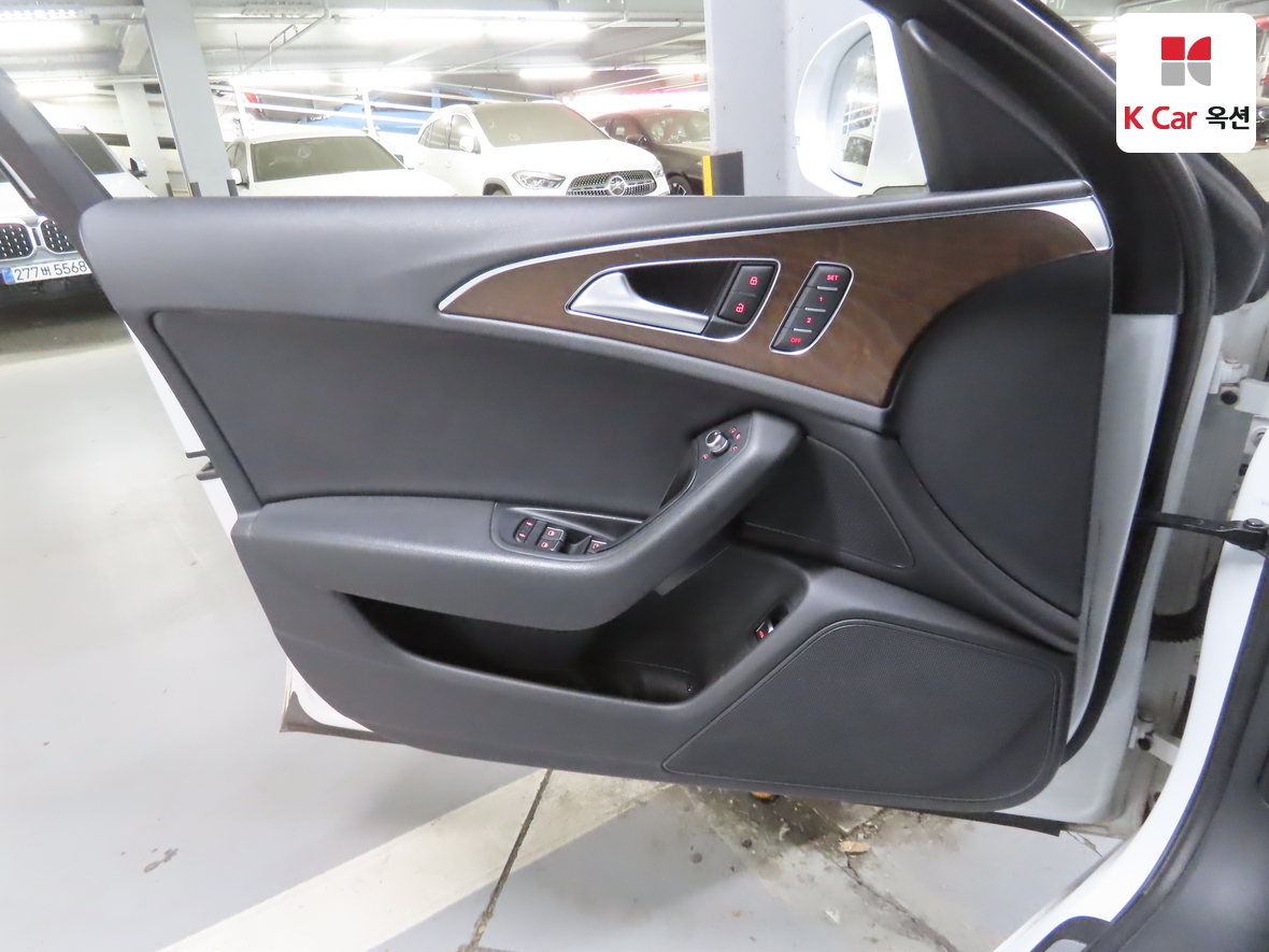 Audi A6 - 8