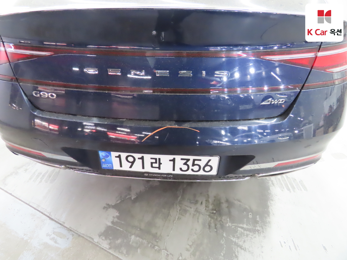 جينيسيس G90 2023 - صورة 40