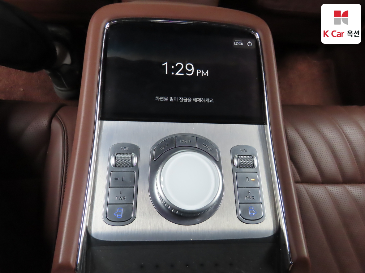جينيسيس G90 2023 - صورة 25