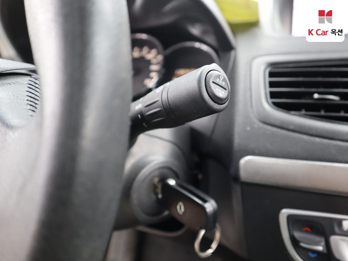 Renault Korea  SM3 2010 - Image 11