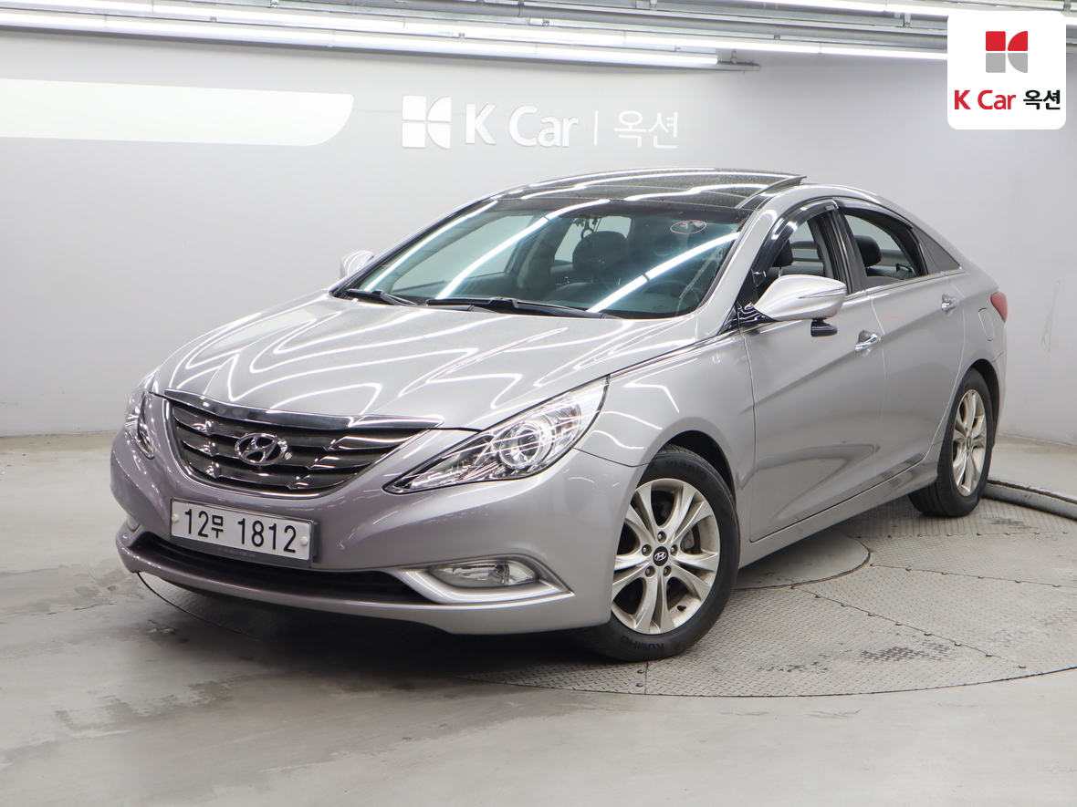 Hyundai Sonata 2012 - Image 1