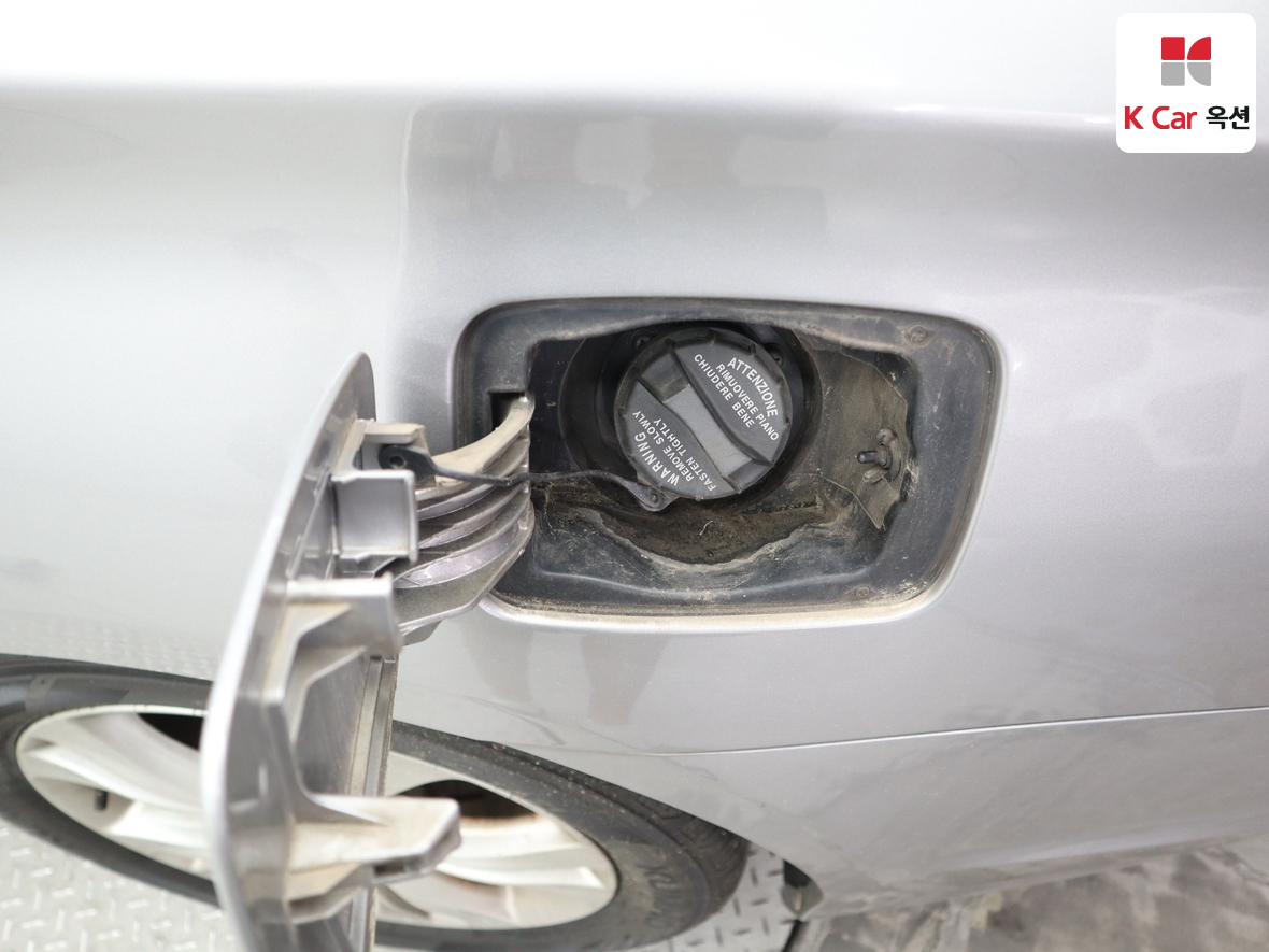 Hyundai Sonata 2012 - Image 26