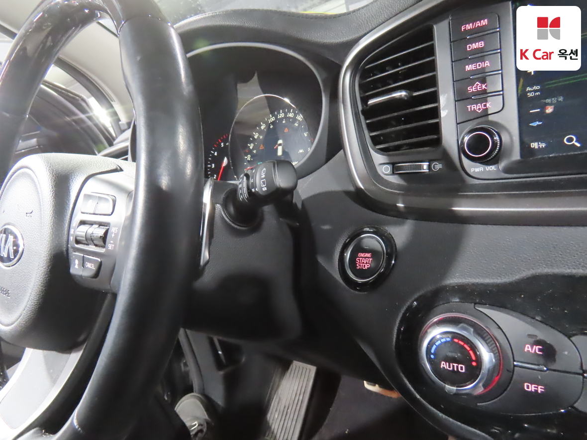 Kia Sorento - 11