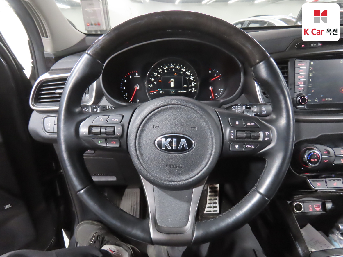 Kia Sorento - 10