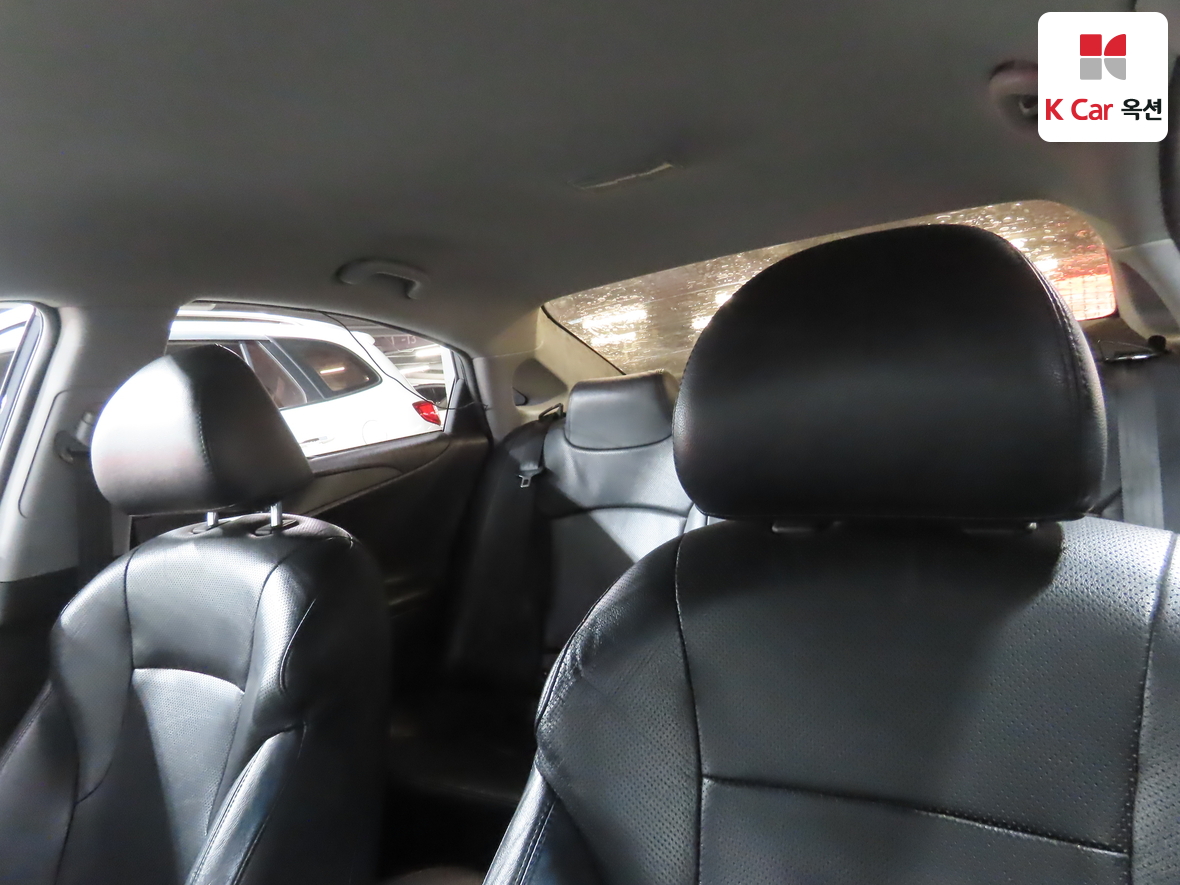 Hyundai Sonata - 19