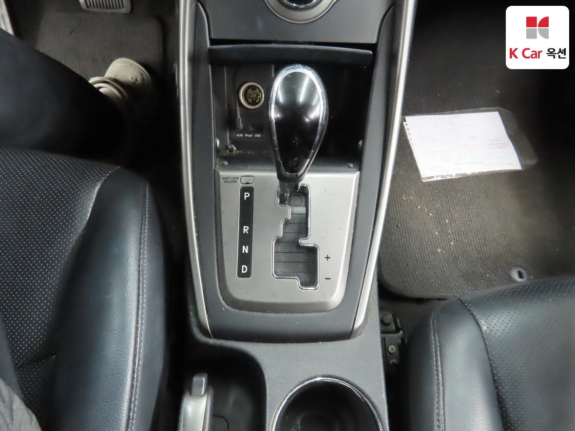 Hyundai Elantra - 17
