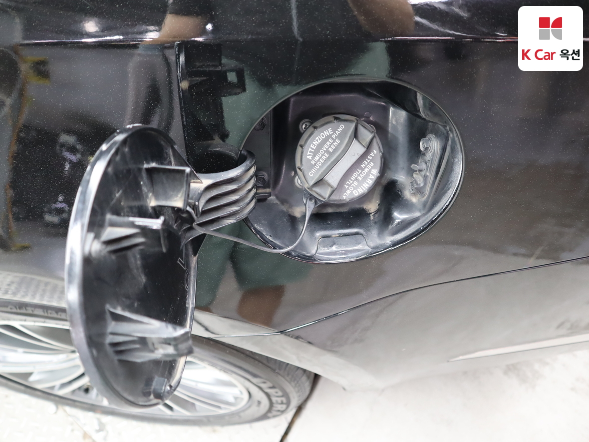 Kia K7 2015 - Image 24