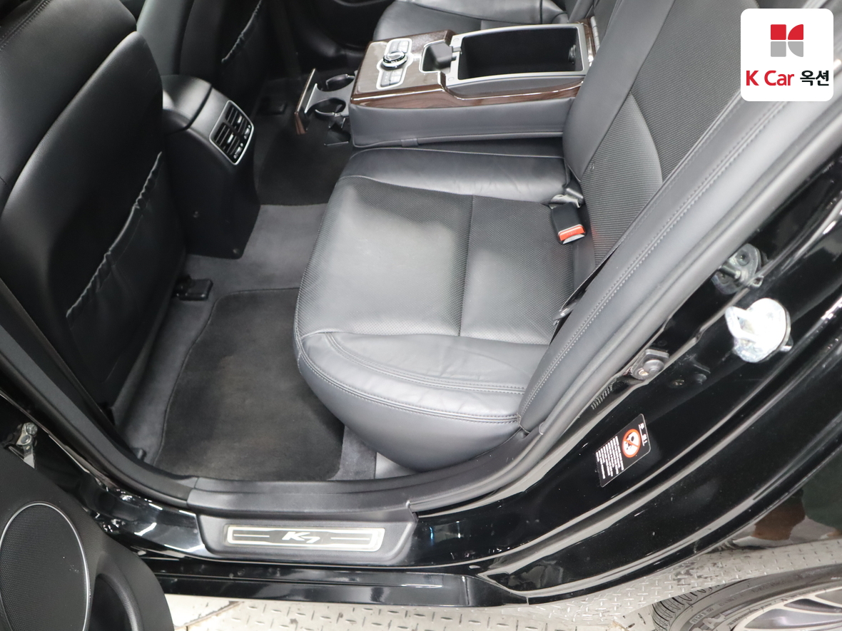 Kia K7 2015 - Image 23